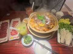 -沙胆彪炭炉牛杂煲(上海日月光广场店)