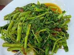 空心菜-新峰肉骨茶