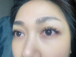 -初心纹眉洗眉·美睫专业店