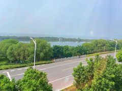 -弥舍·湖景团建泳池派对别墅·湖山境店