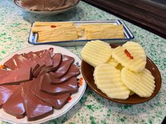 -鸿姐老火锅(疁城新天地店)