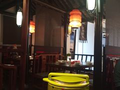 大堂-卢大鲜鱼头捞饭(美利广场店)