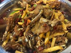 干锅牛蛙-馋嘴蛙火锅
