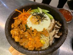鸡肉石锅拌饭-哈哈碳都·牛肋条无限自助烤肉(台江万达店)