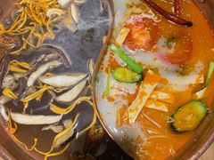 -洱火云南酸菜牛肉火锅(石景山当代商城店)