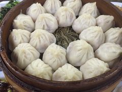-吾介小籠館
