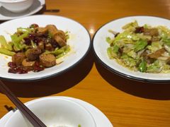 -莲餐厅·湖北菜·潜江小龙虾店(愚园路店)