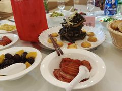 -山明水秀大饭店