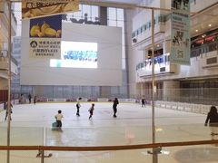 -冰纷万象滑冰场(二七万象城店)