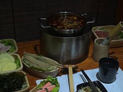 -独食火锅·半米屋台(直营总店)