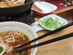-南城香·饭香串香馄饨香(青年路店)