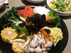 -享月汤皇·海鲜小火锅·聚会(曲江创意谷店)