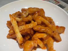 -渝信川菜 · 川味家常菜(财富购物中心店)