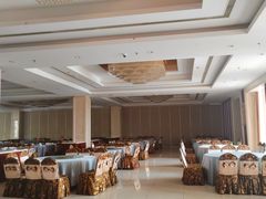 -兴芮温泉度假区