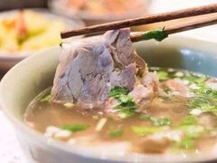羊肉汤-芳芳私房菜·精做淮扬菜(承德路店)