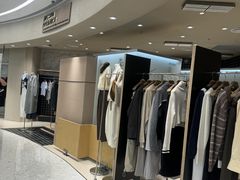 -赛格国际购物中心(小寨店)