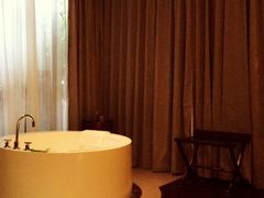 -南京夜泊秦淮君亭酒店·金陵书画院