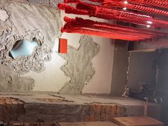 大堂-破瓦寒窑·地摊烤羊排