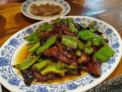 -老天桥酱肉烧饼夹肘子(天桥店)