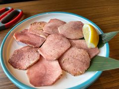 -炼火烤肉店