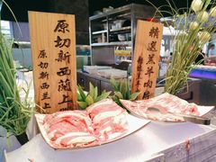 -曼格活海鲜·牛排自助(光明蓝鲸店)