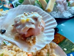 -亚洲国际大酒店·云顶阁旋转自助餐厅