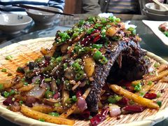 -石磨豆花家常菜·牦牛排土火锅