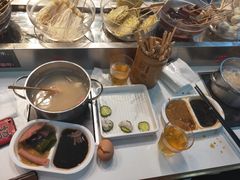 -百品聚旋转火锅(号外店)