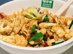 -绿草地·湘菜(7mall店)