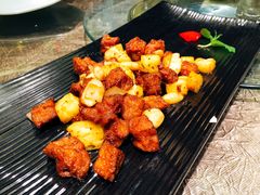 菠萝咕噜肉-同喜烤鸭店(光芒店)