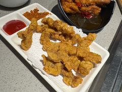 -海底捞火锅(新松江路生日主题店)