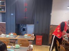 -潮界(LU·ONE凯德晶萃广场店)