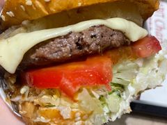 -The Habit Burger Grill 哈比特汉堡(爱琴海店)