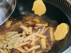 -70後铁锅炖(坡博总店)