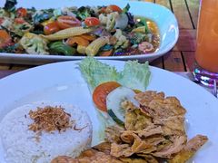 -Bamboo Bar & Grill Restaurant