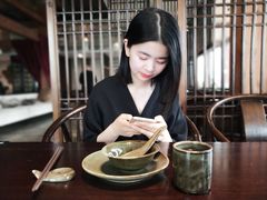 -梁子湖东篱老屋生态庄园