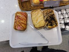 -面包新语(龙湖·西宸天街店)