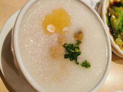 皮蛋瘦肉粥-避风塘(宝山万达店)