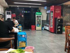 大堂-御味老北京羊蝎子火锅&特色龙虾(菜场路店)