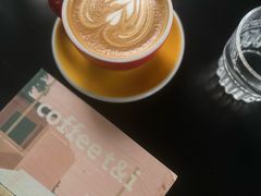 -Be Lived Cafe比例咖啡(摩天轮店)