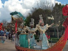 -七彩云南欢乐世界