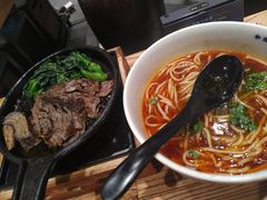 牛肉汤谷饲雪花牛肉面-和府捞面(西溪印象城店)