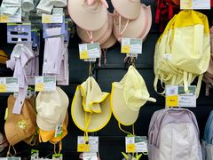 -迪卡侬(西三旗店)