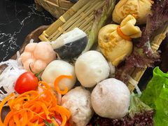 -湊湊火锅·茶憩(颐堤港店)