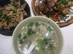 -丁里羊肉小镇(天鹅湖总店)