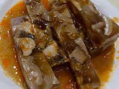 自制肉皮冻-老王烫面角(加油站店)