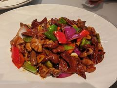 -老码头黑皮肘子锅包肉(赣水路店)