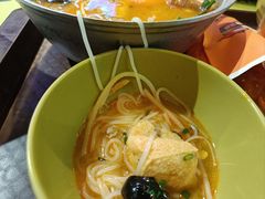 -铁二锅米线童谣洋芋饭(立海大厦店)