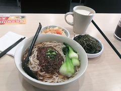 -李先生牛肉面大王(东营凯莱店)