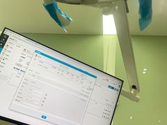 -雅悦齿科(顾村公园店)